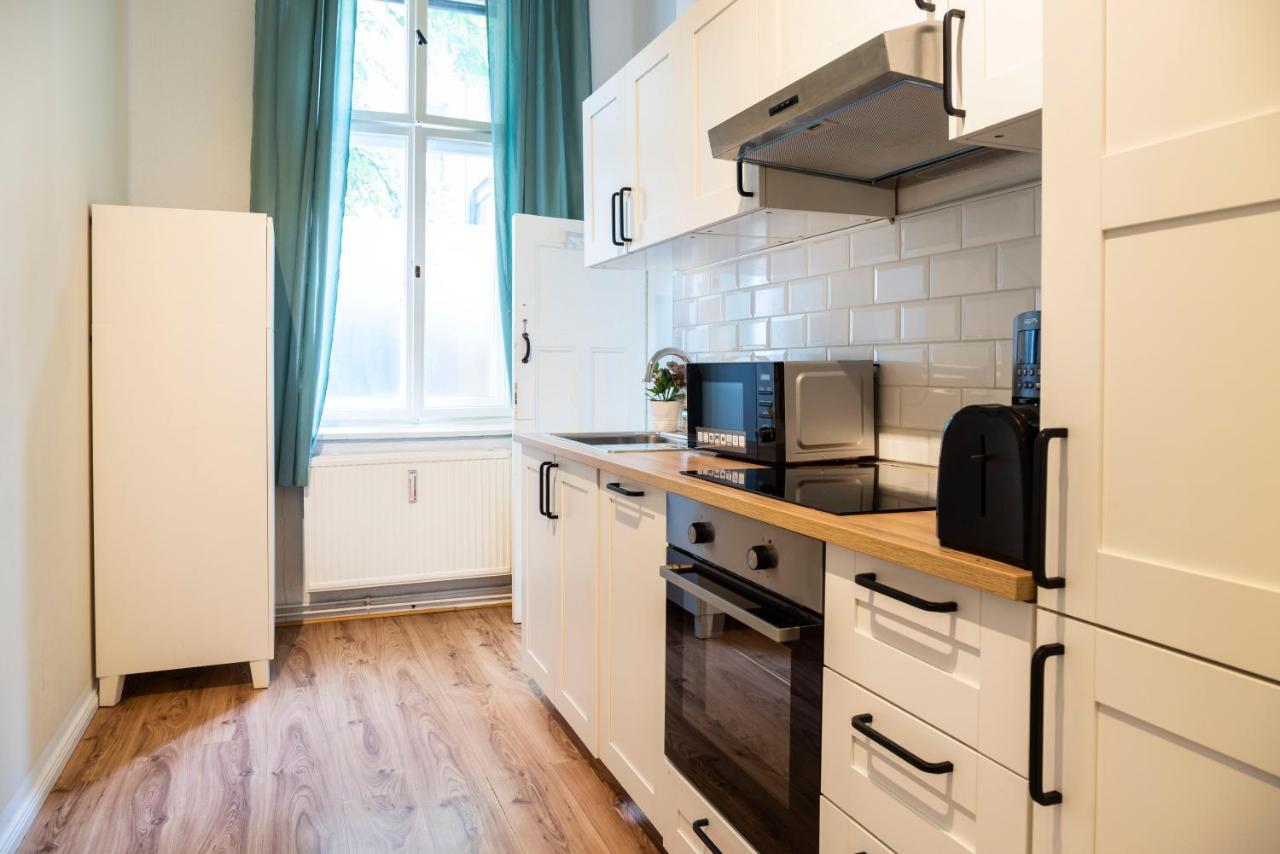 Dl 6 Stations To Alex Appartement *