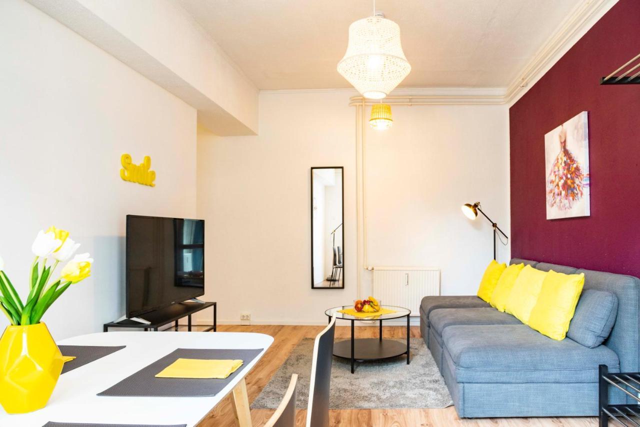 Dl 6 Stations To Alex Appartement *